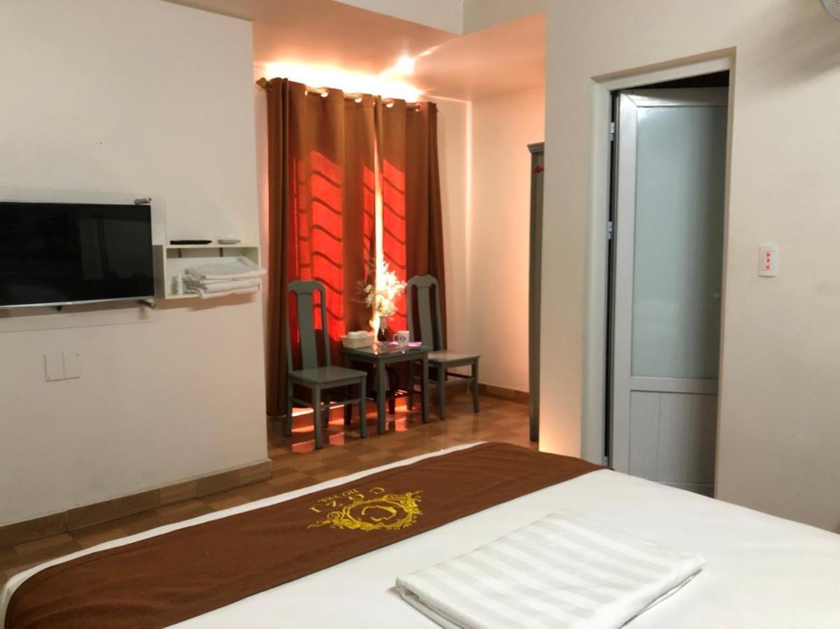 Cozi Hotel Hai Phong Buitenkant foto