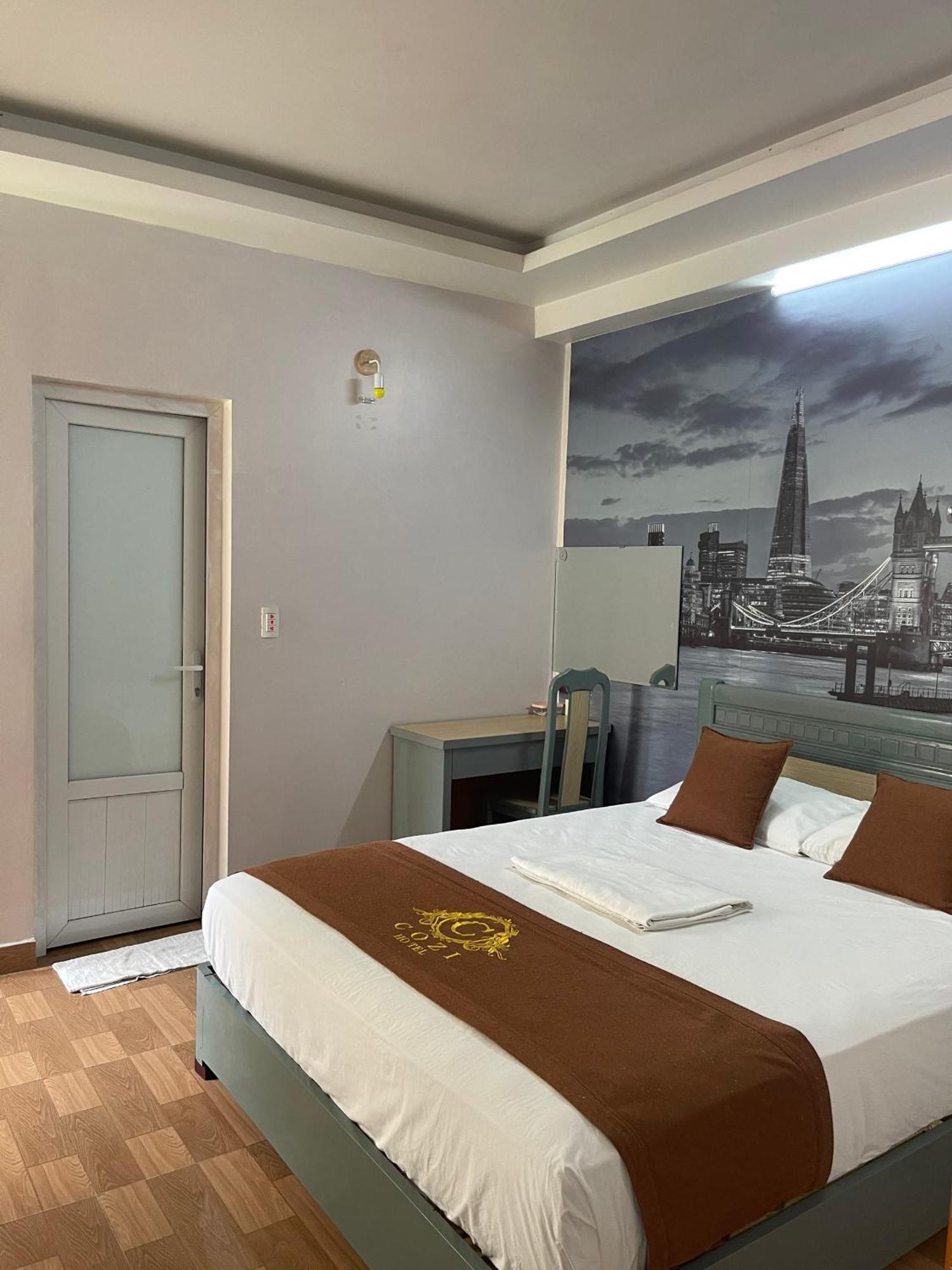 Cozi Hotel Hai Phong Buitenkant foto