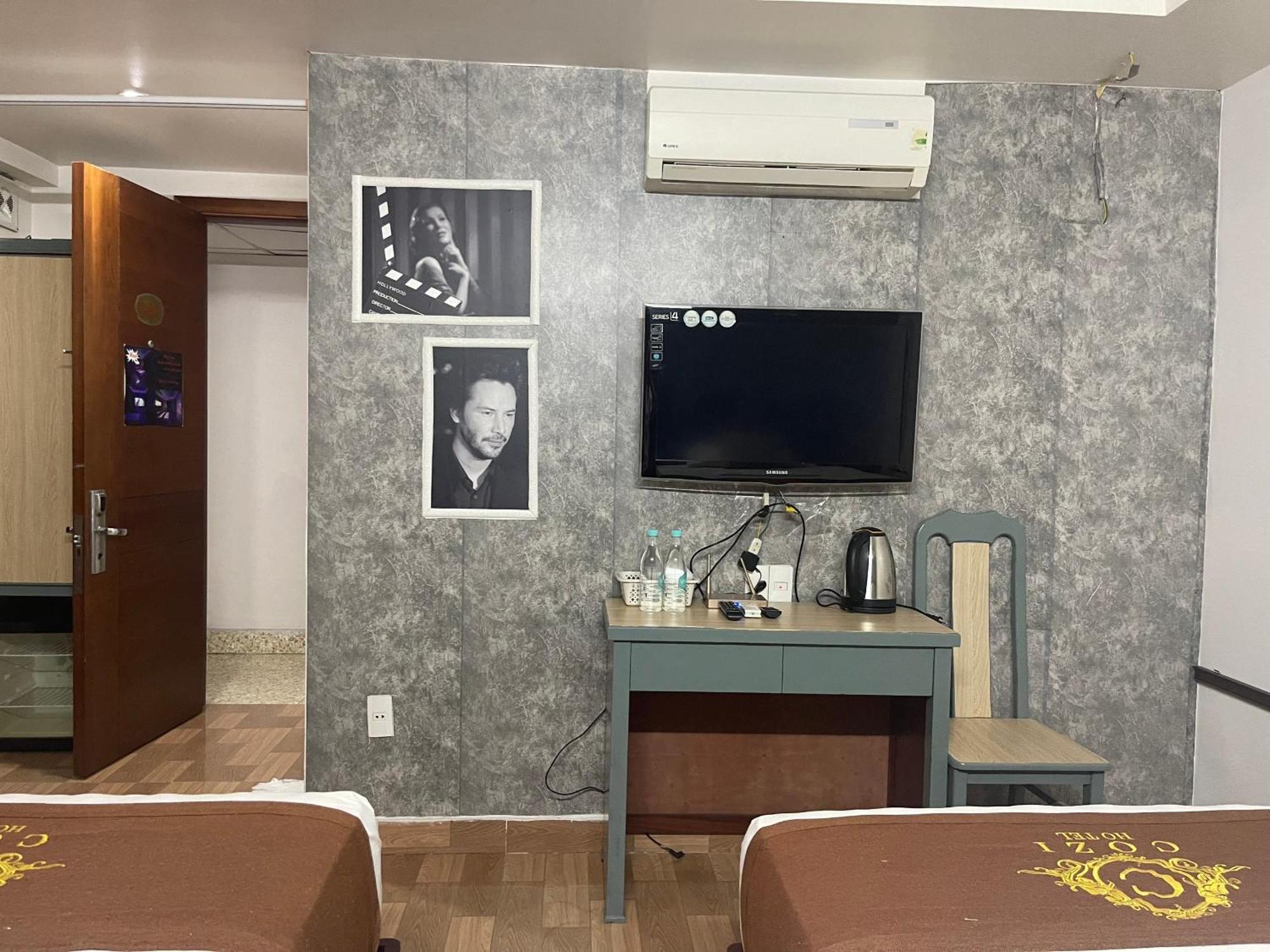 Cozi Hotel Hai Phong Buitenkant foto