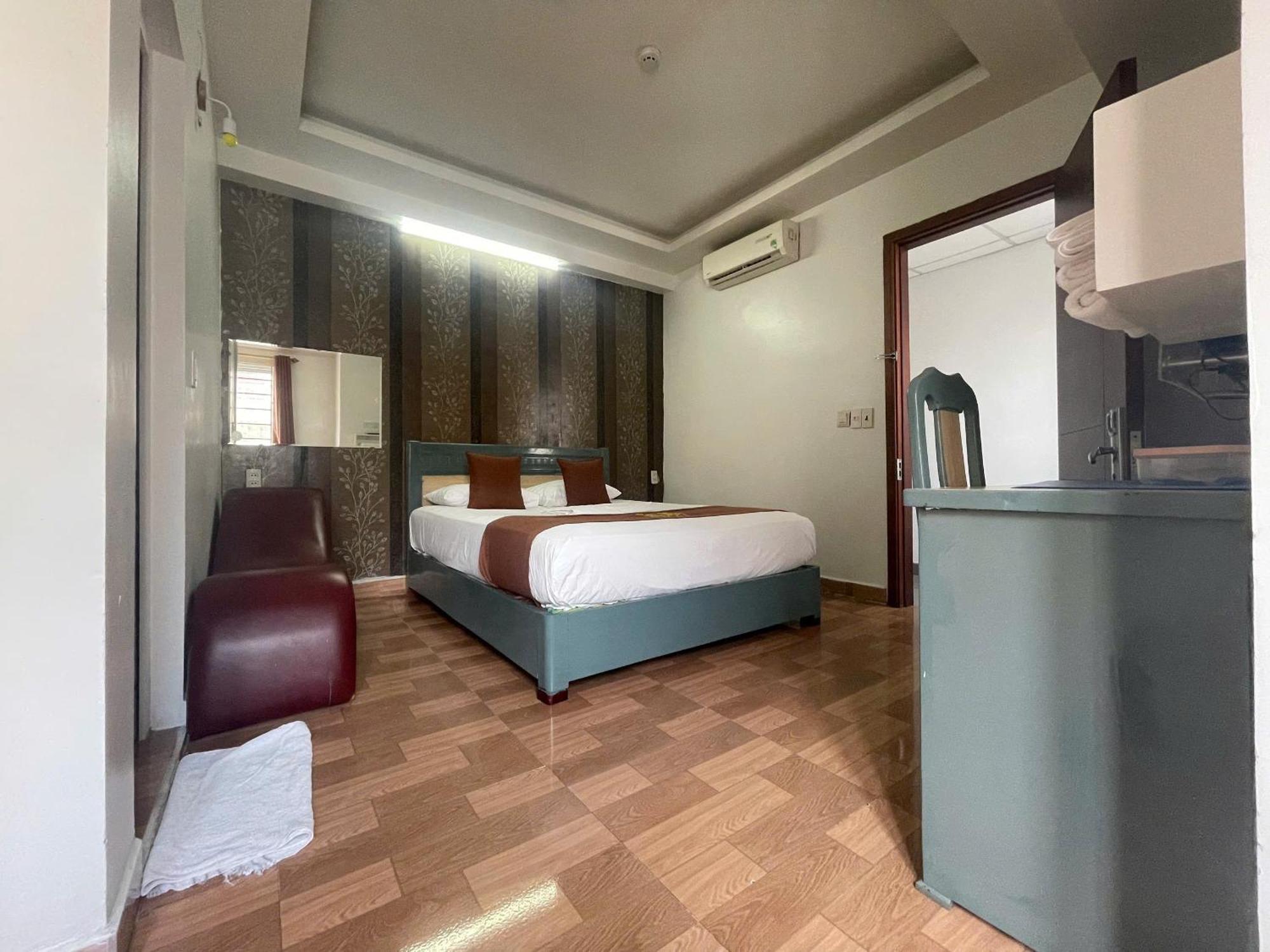 Cozi Hotel Hai Phong Buitenkant foto