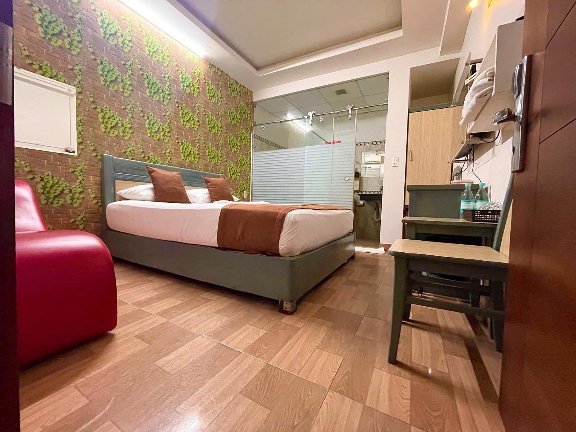 Cozi Hotel Hai Phong Buitenkant foto