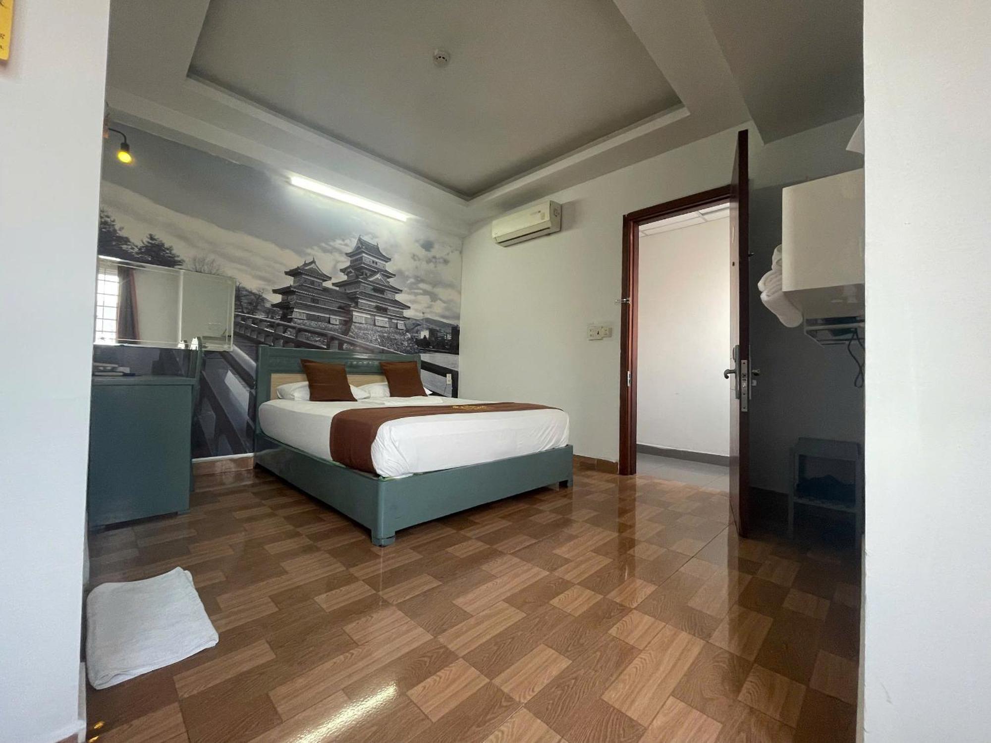 Cozi Hotel Hai Phong Buitenkant foto